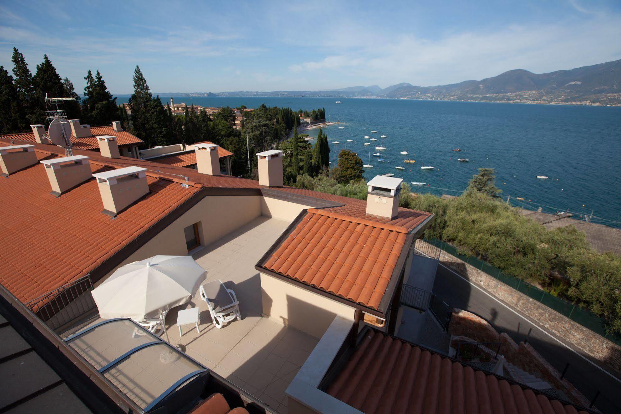 Residence La Corte Danese Torri Del Benaco Extérieur photo